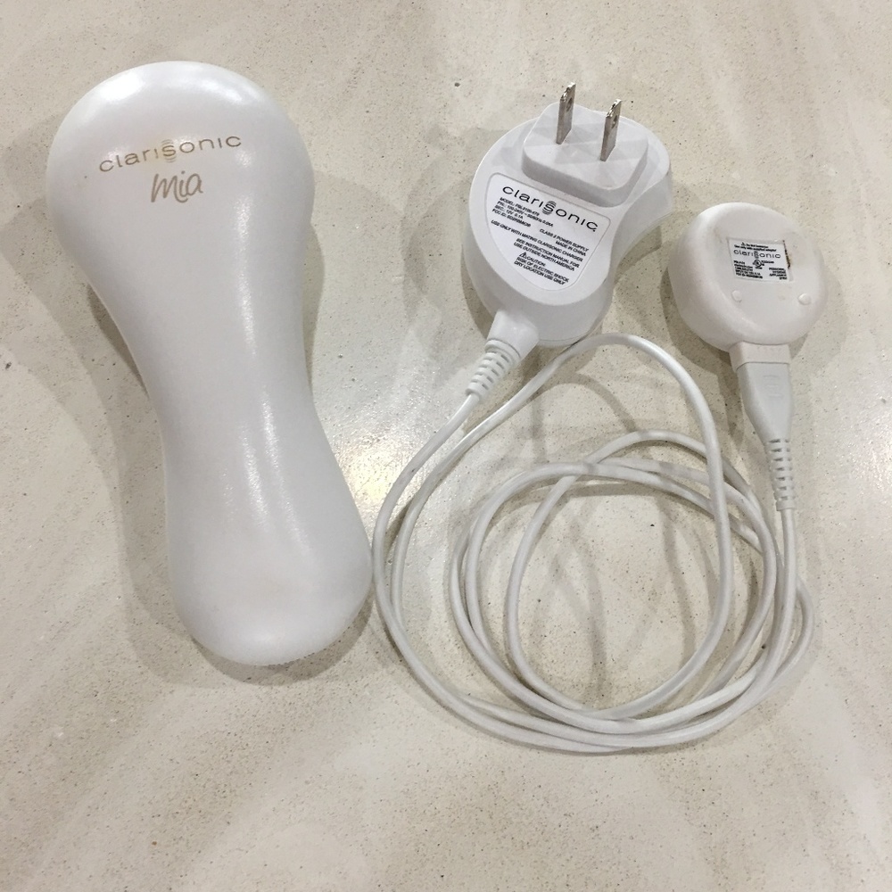 Clarisonic Mia 1 Facial Cleansing Brush White